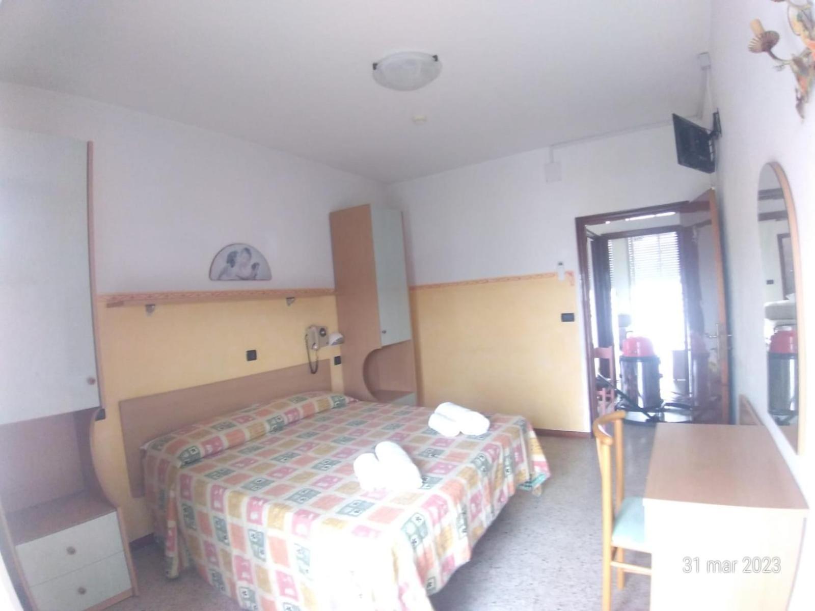 Hotel Rosy Bellaria-Igea Marina Exterior foto
